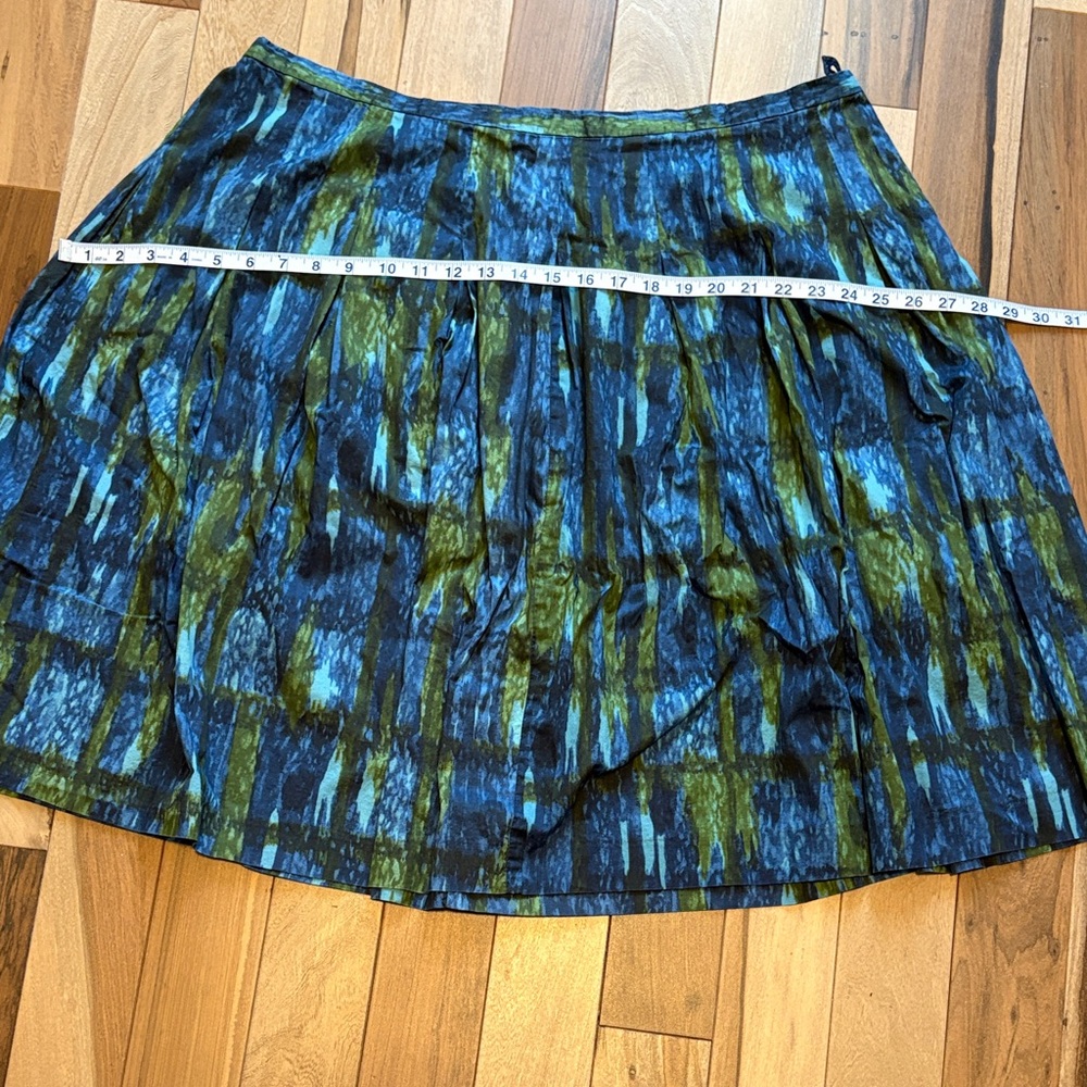 Talbot Women's Abstract Blue & Green Pleated Skirt - Picture 4 of 5